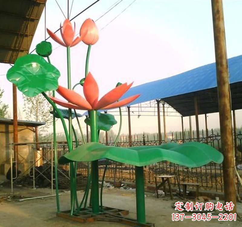 金华不锈钢荷花雕塑汲取自然之美
