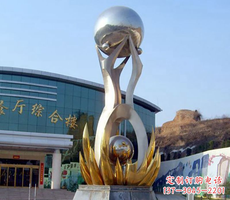 金华不锈钢荷叶托球雕塑艺术之美