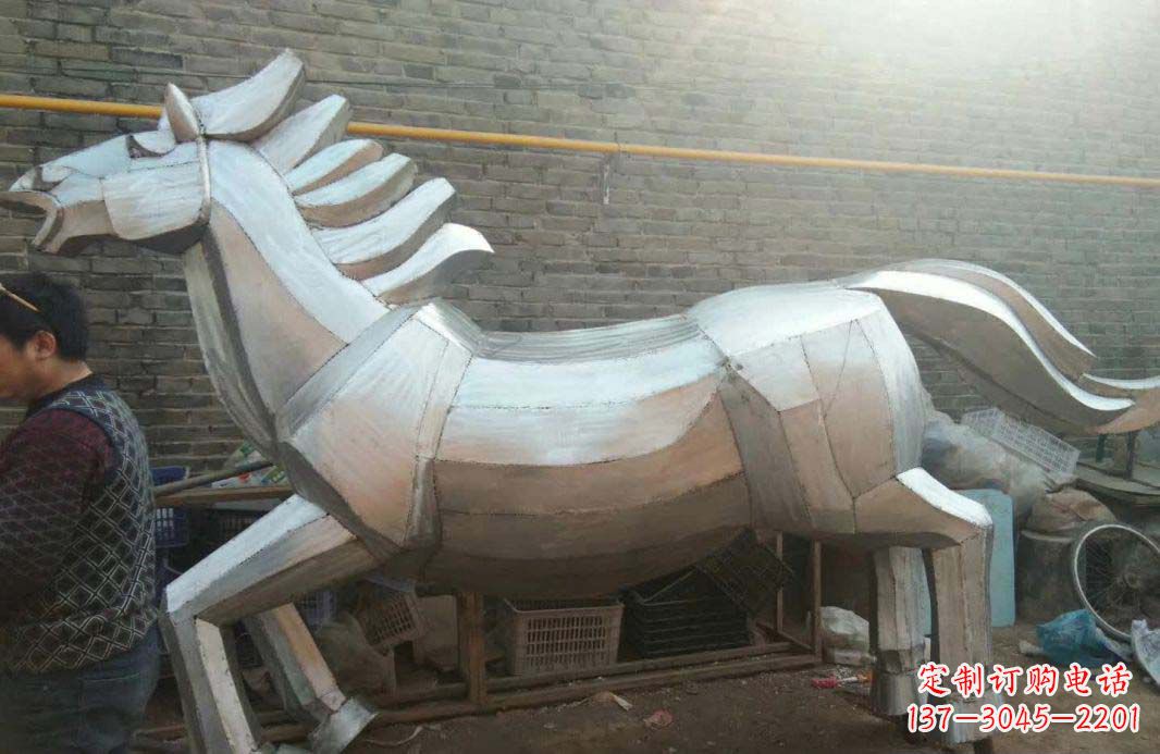 金华不锈钢户外马雕塑精美的艺术装点