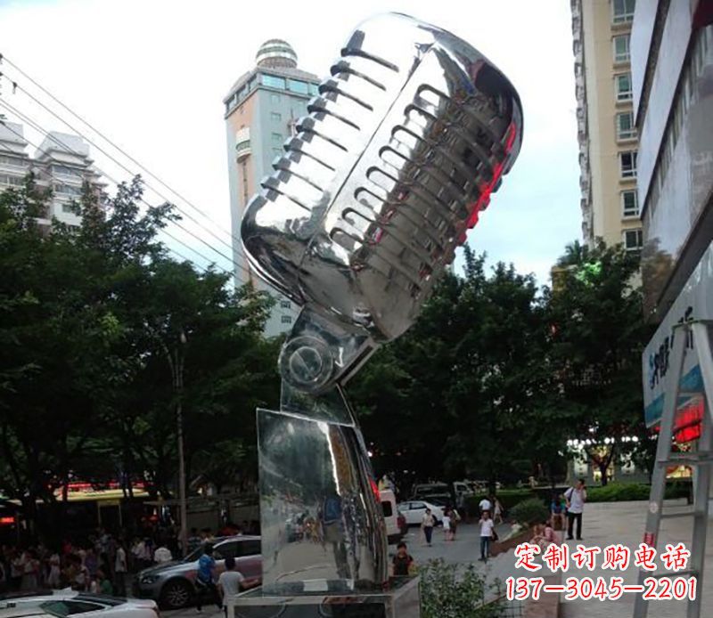 金华不锈钢话筒雕塑象征传统文化和新时代