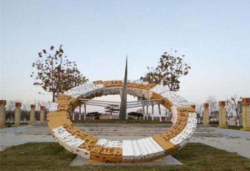 金华不锈钢公园的二十四节气日晷雕塑