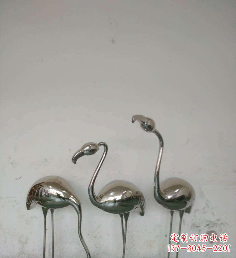 金华不锈钢火烈鸟雕塑把自然之美带入公园