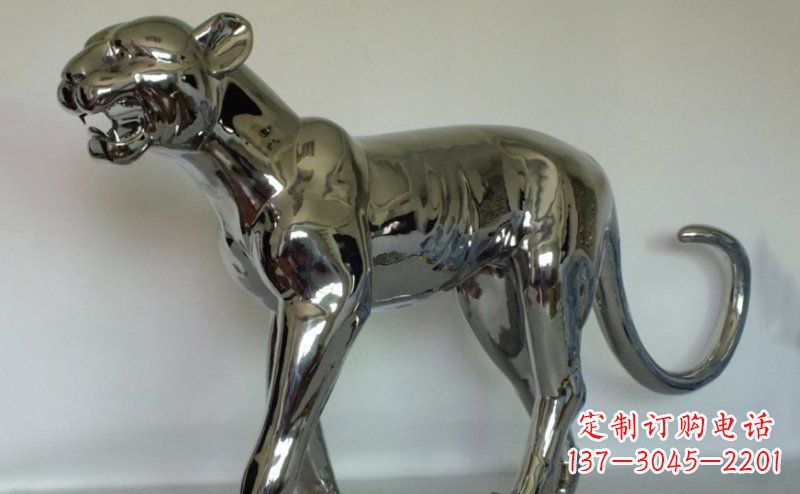 金华不锈钢金钱豹雕塑给人以高贵气质的艺术瑰宝