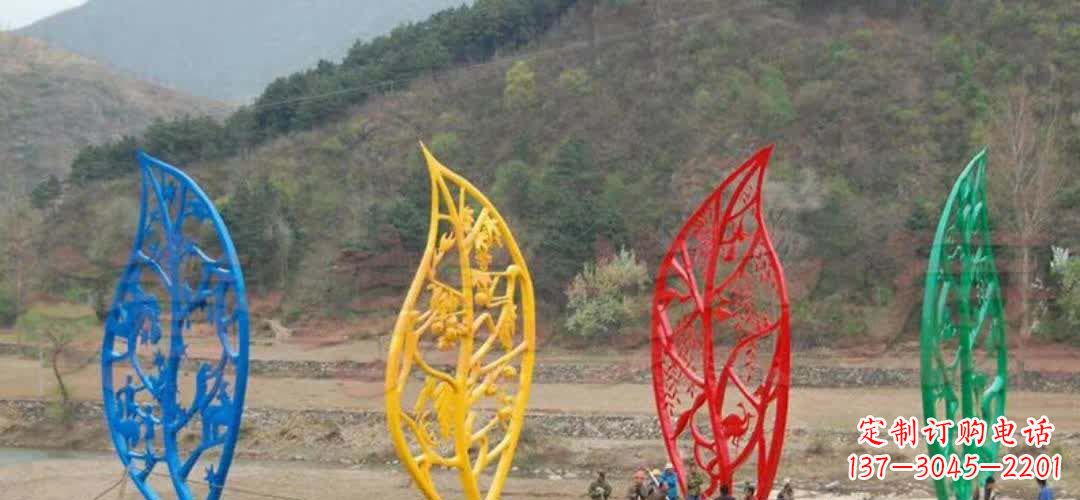 金华不锈钢景区镂空树叶雕塑——美妙的自然之美
