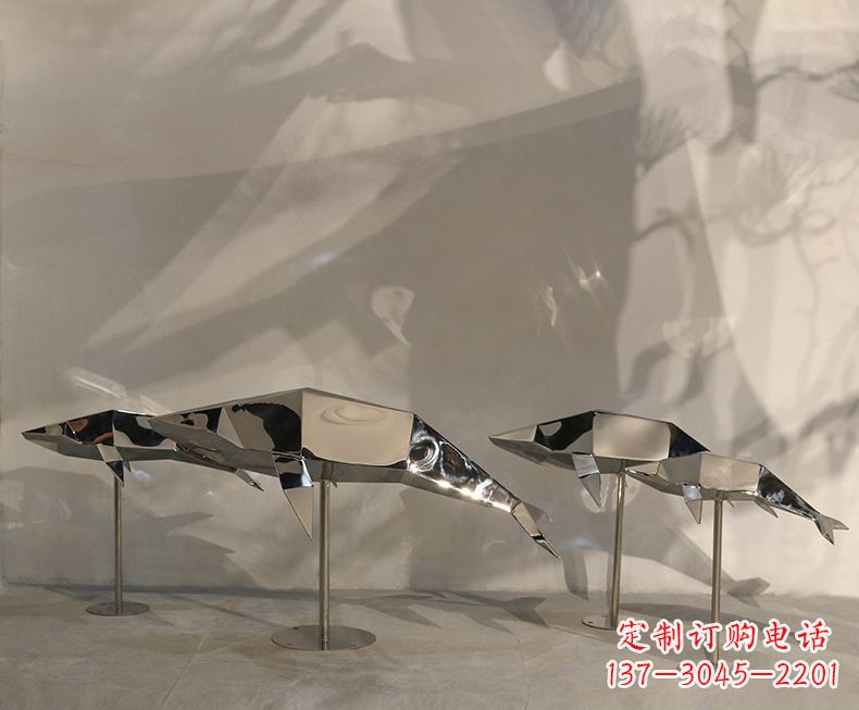 金华不锈钢海豚雕塑——精致的艺术形式