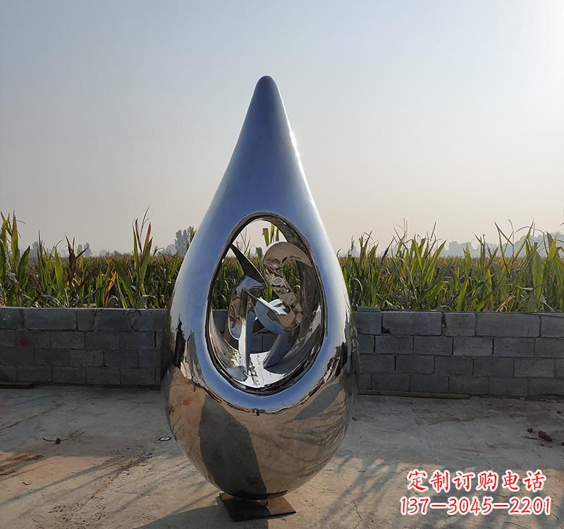 金华不锈钢水滴雕塑展现自然之美