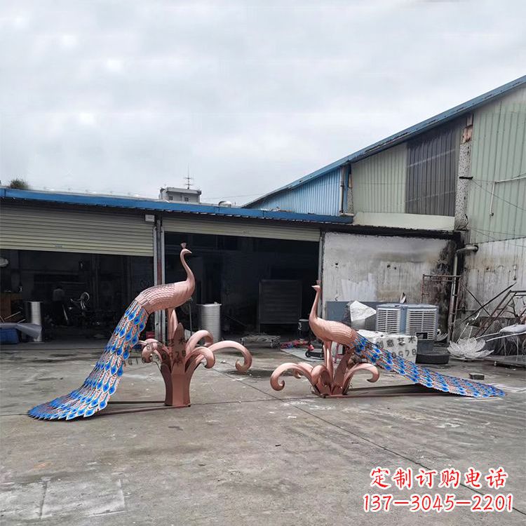 金华不锈钢孔雀彩色雕塑