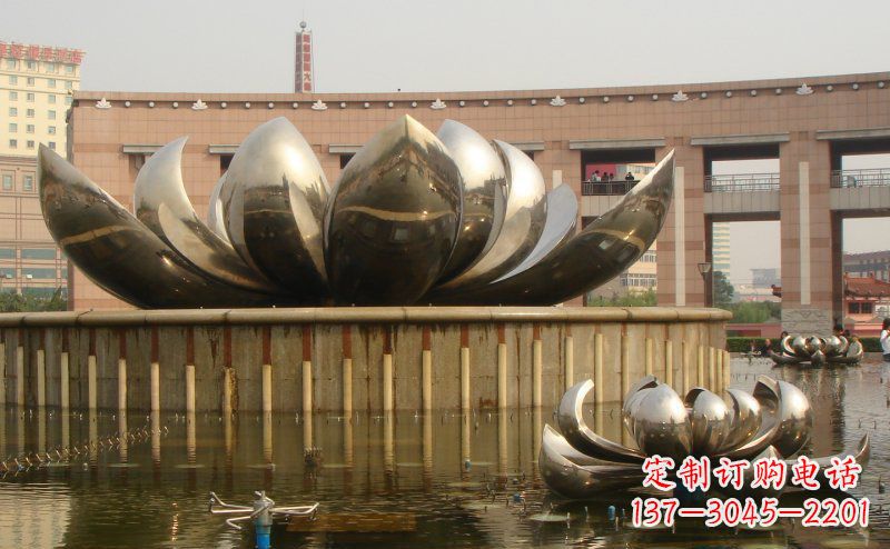 金华不锈钢莲花雕塑一种精美的艺术品
