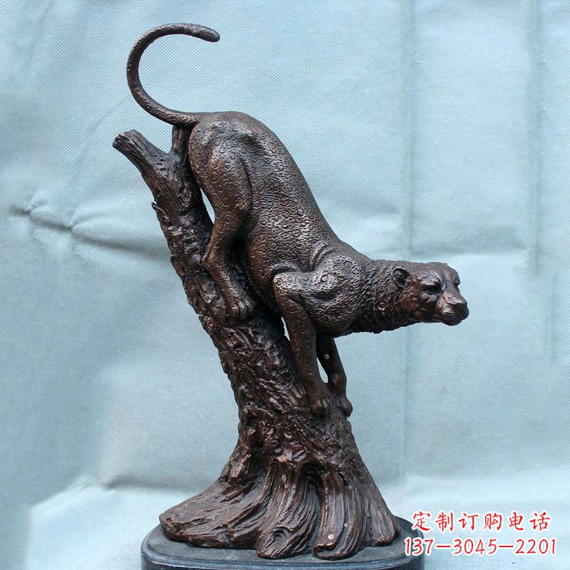 金华不锈钢猎豹雕塑经典之美