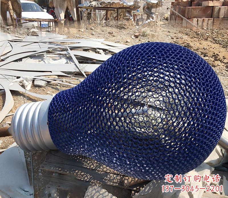 金华不锈钢镂空灯泡雕塑
