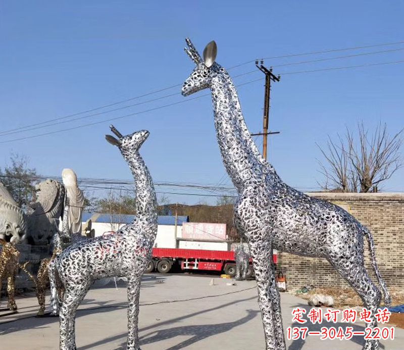 金华不锈钢镂空长颈鹿雕塑
