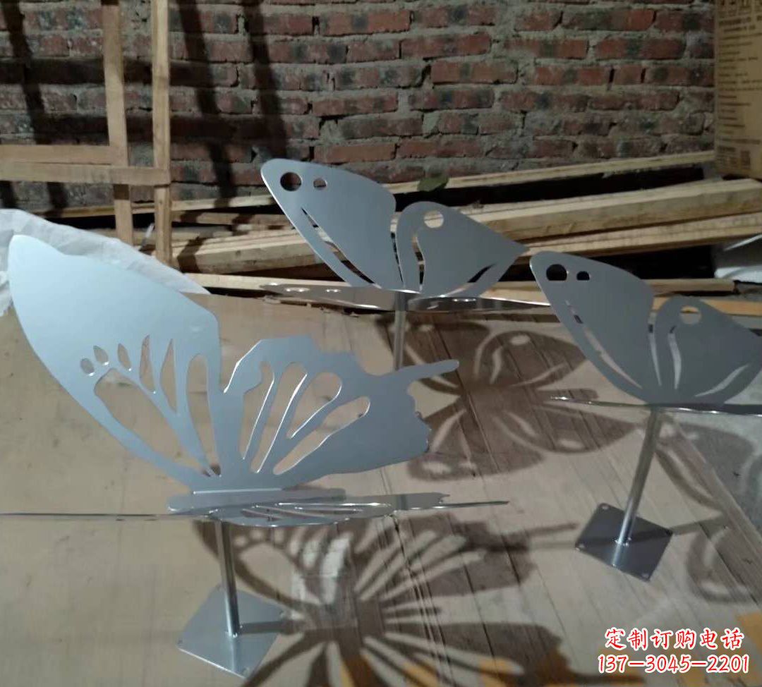 金华蝴蝶之舞不锈钢镂空蝴蝶景观雕塑