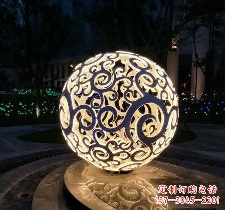 金华不锈钢镂空球喷泉雕塑2