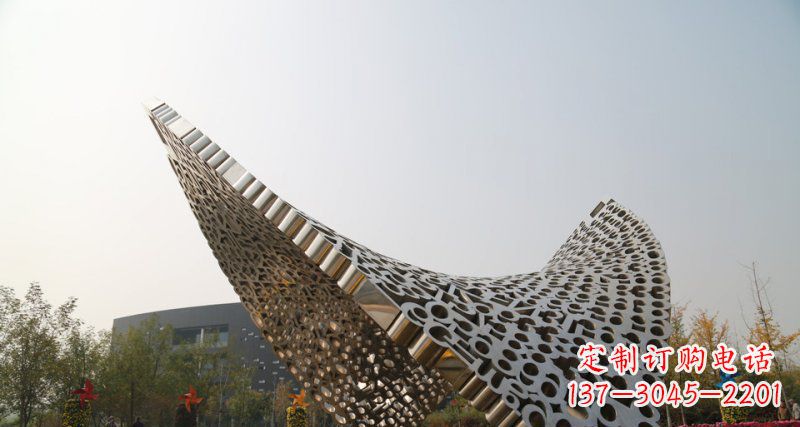金华不锈钢字母雕塑——点缀美丽的空间