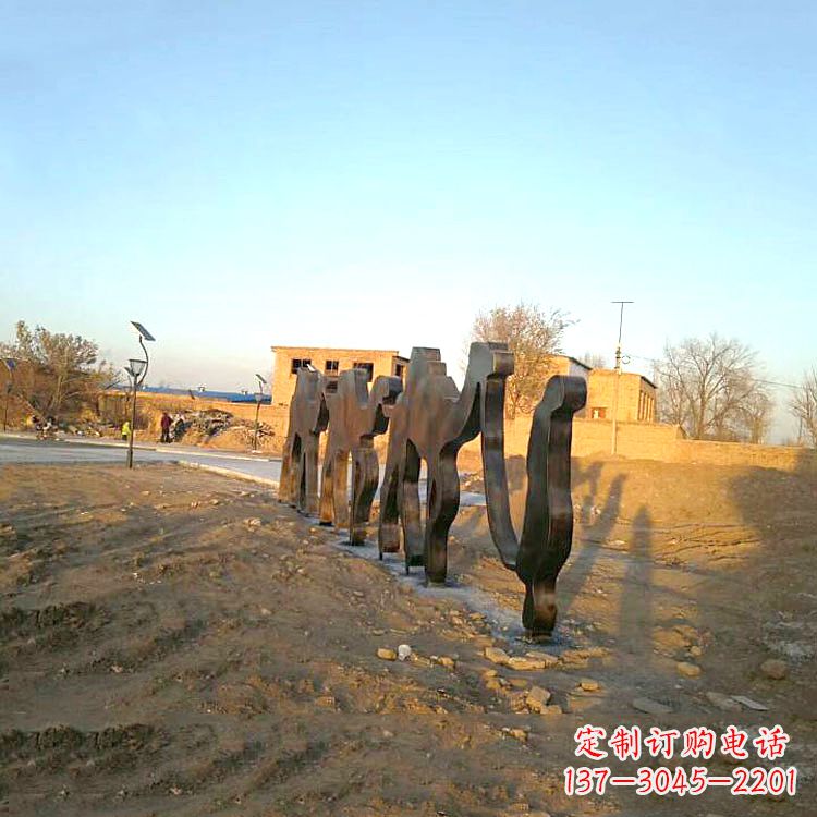 金华不锈钢骆驼剪影雕塑-公园抽象铁艺动物雕塑
