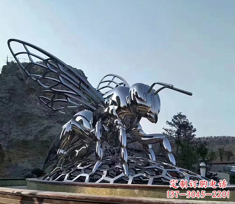 金华不锈钢蜜蜂雕塑精美雕塑点缀环境