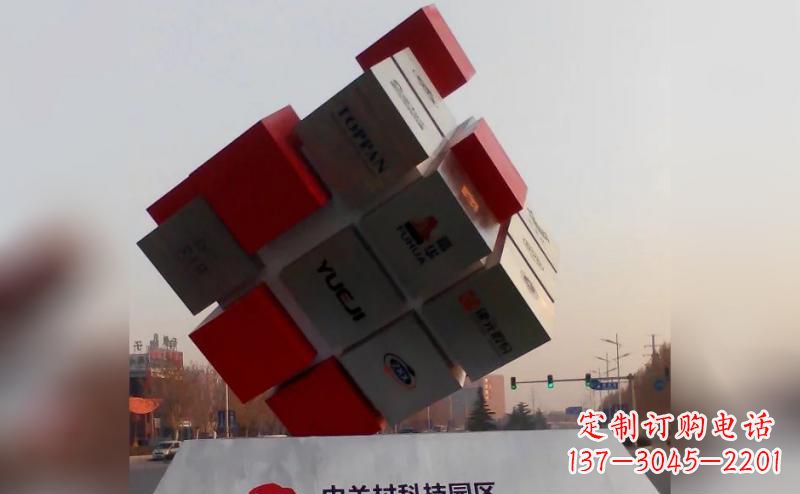 金华不锈钢魔方雕塑艺术精灵的精彩表现