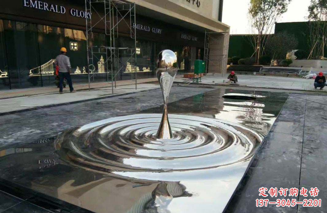 金华不锈钢水滴雕塑美丽的艺术表现