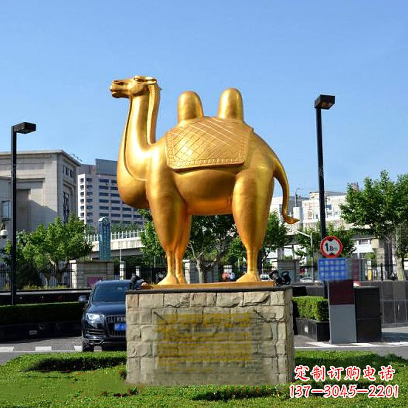 金华不锈钢骆驼雕塑点缀城市绿化