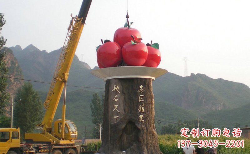 金华不锈钢苹果雕塑艺术与科技的结合