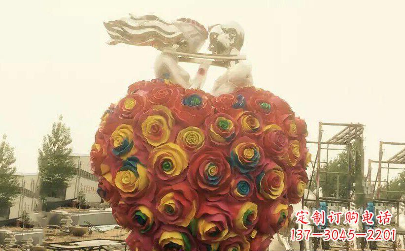 金华浪漫之美——不锈钢情侣结婚雕塑