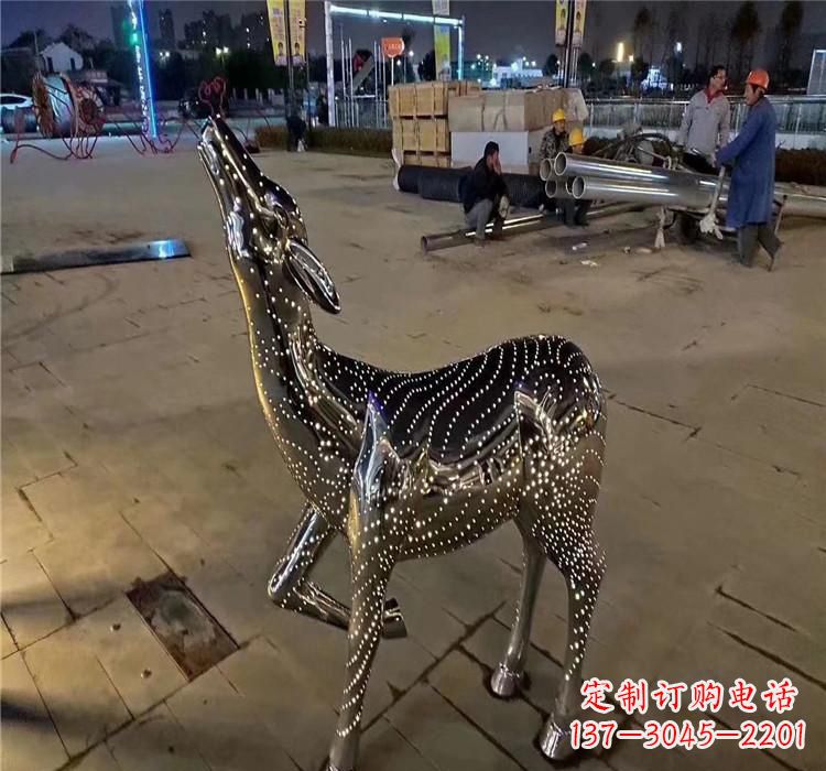 金华时尚优雅的不锈钢小鹿雕塑