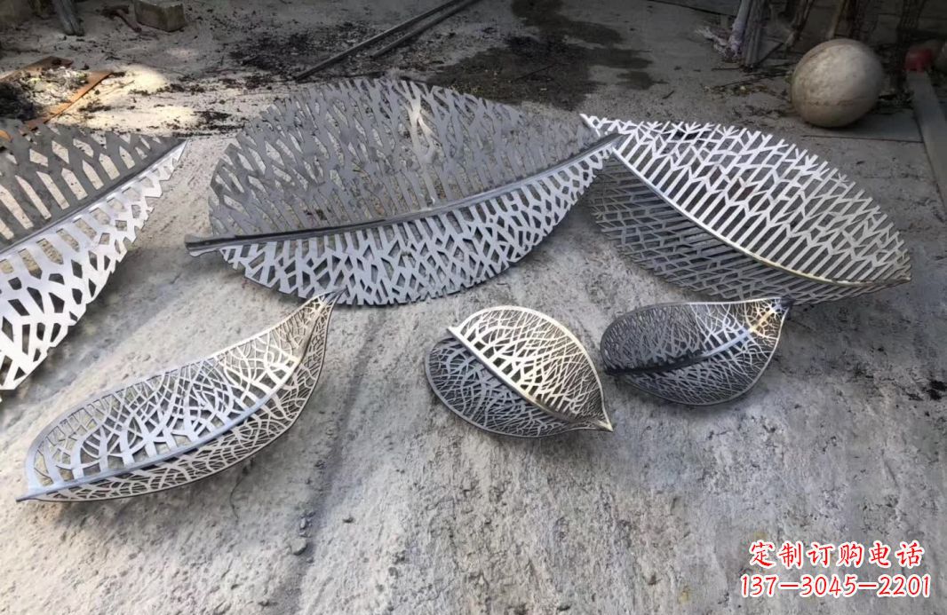 金华优雅的不锈钢树叶雕塑