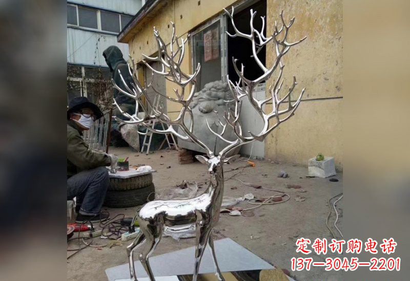 金华不锈钢树枝鹿雕塑艺术精美的自然之美