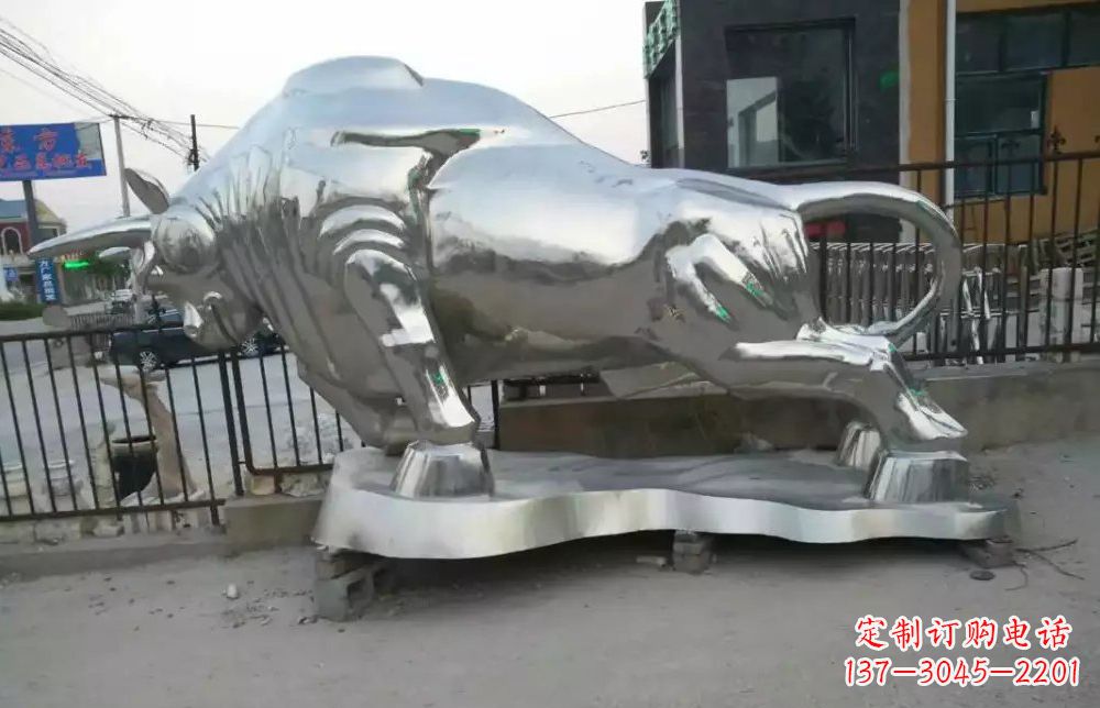 金华不锈钢拓荒牛动物雕塑