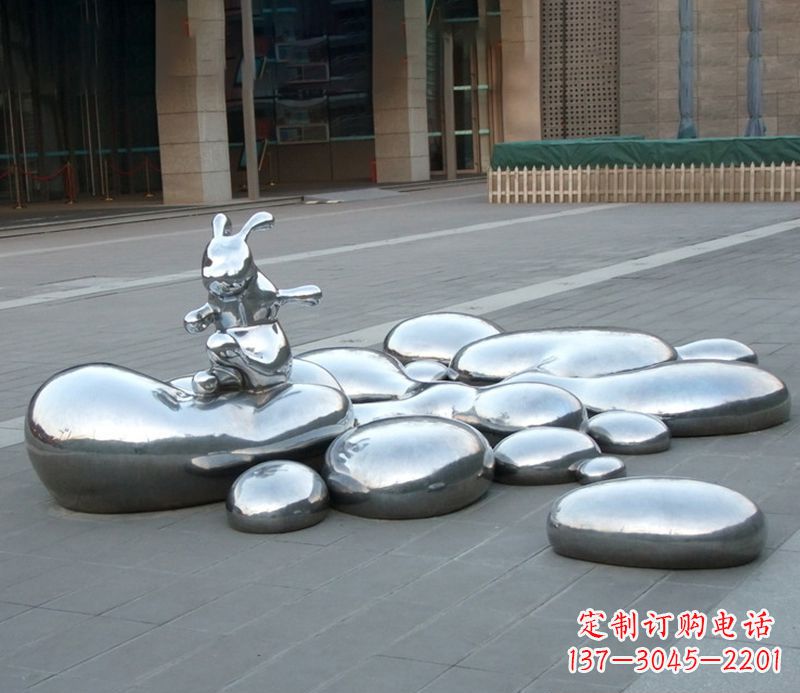 金华不锈钢兔子雕塑饱含艺术美感的艺术品
