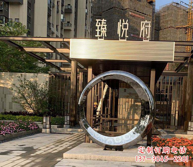 金华不锈钢小区圆环雕塑赋予小区景观更多美感