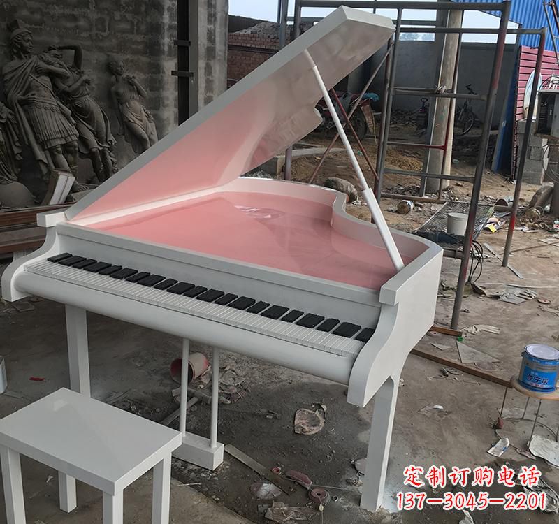 金华不锈钢校园钢琴雕塑发出音乐的艺术