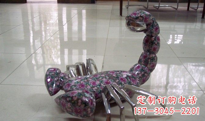 金华不锈钢蝎子摆件雕塑