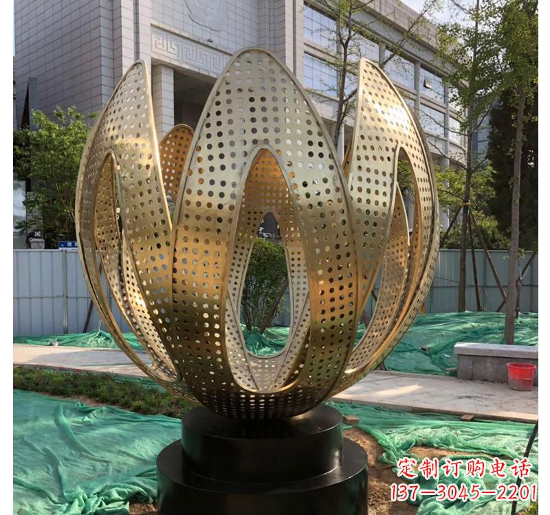 金华不锈钢拱门雕塑以艺术之美装点园林