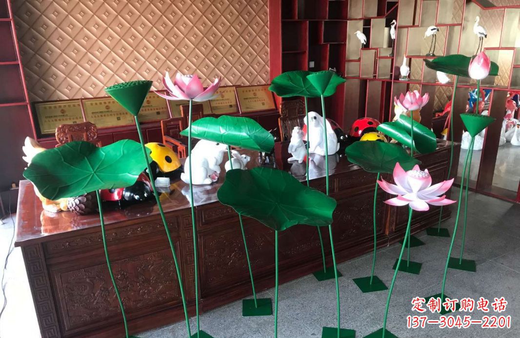 金华不锈钢园林荷花荷叶景观雕塑