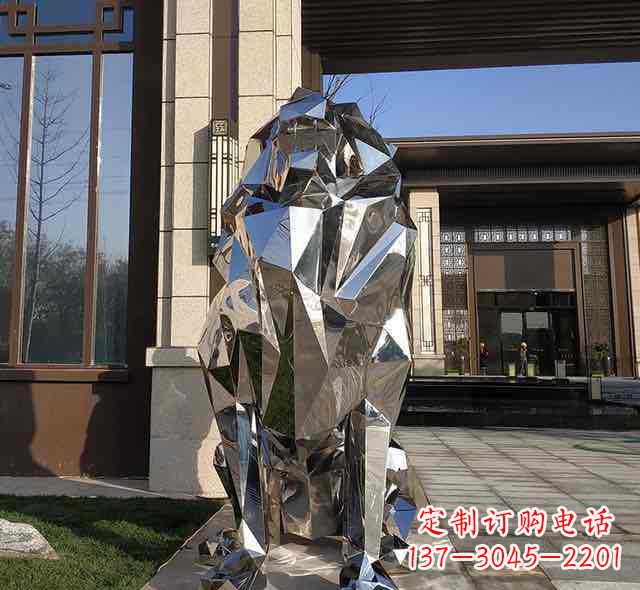 金华不锈钢狮子雕塑给园林带来神秘与力量