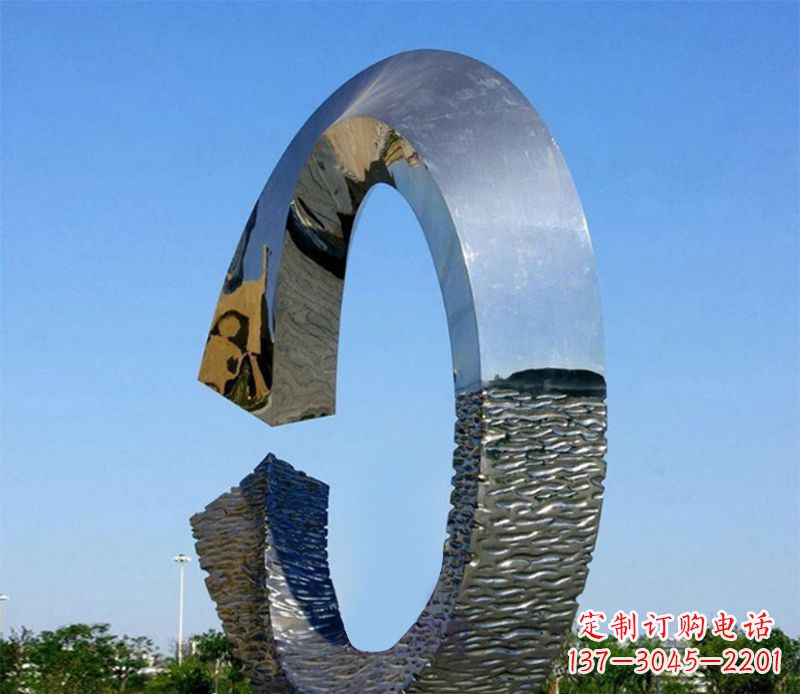 金华环绕着美好的景观雕塑