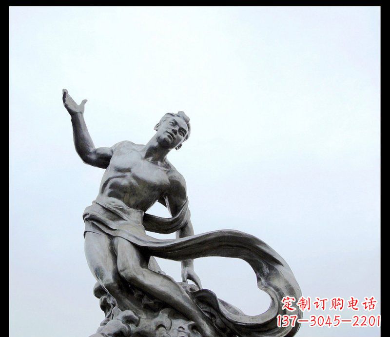 金华浪花上的勇敢者——不锈钢站立的男人雕塑