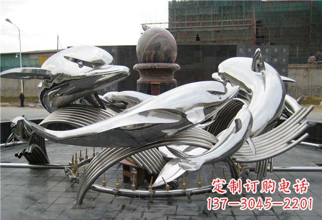 金华城市中的海豚雕塑