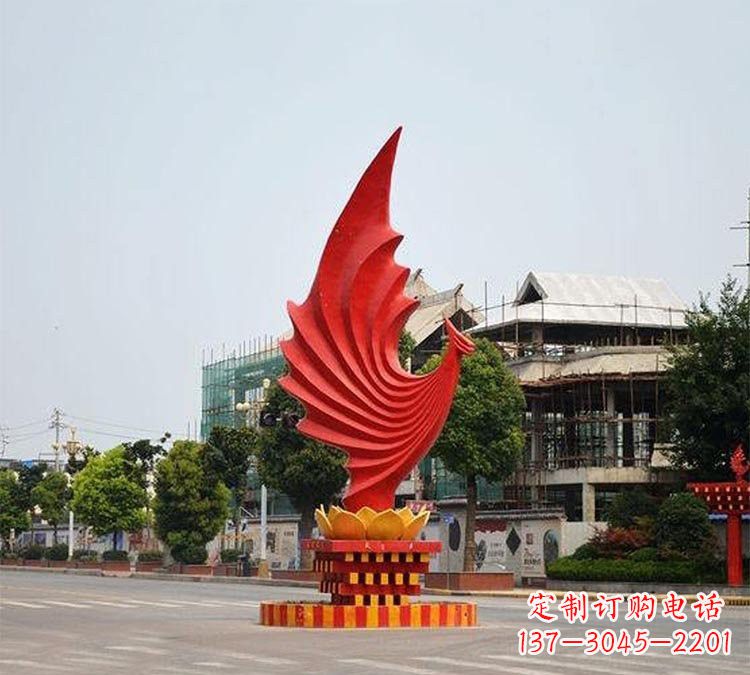 金华凤凰雕塑为城市街边增添美丽