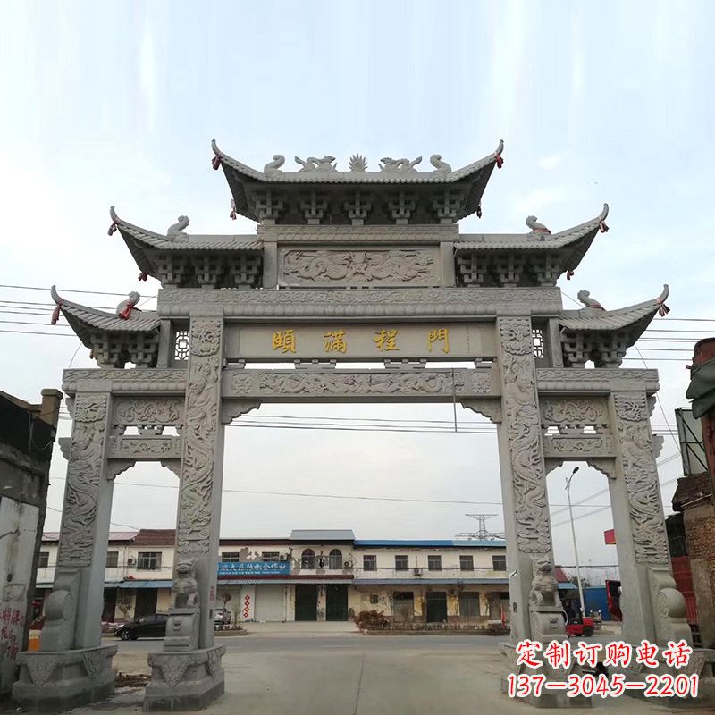 金华城市街道仿古石雕牌楼