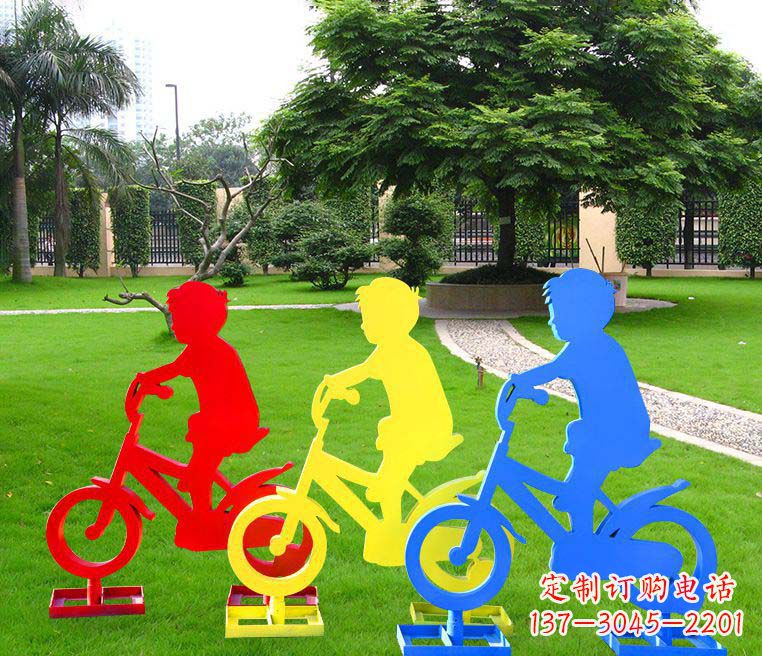 金华抽象男孩骑单车雕塑