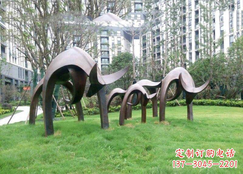 金华抽象牛铸铜雕塑-小区园林草坪动物摆件