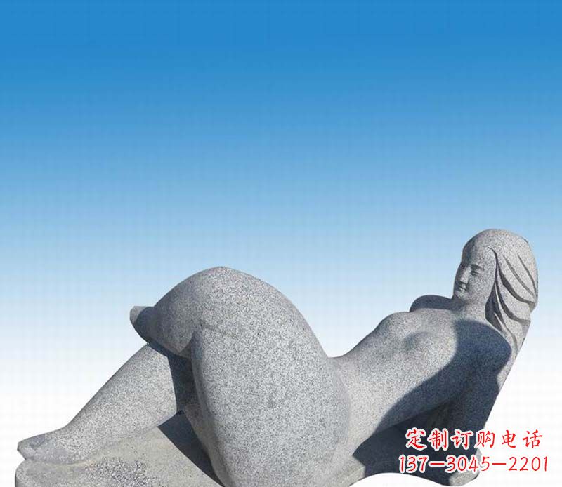 金华活力四射的女孩雕塑