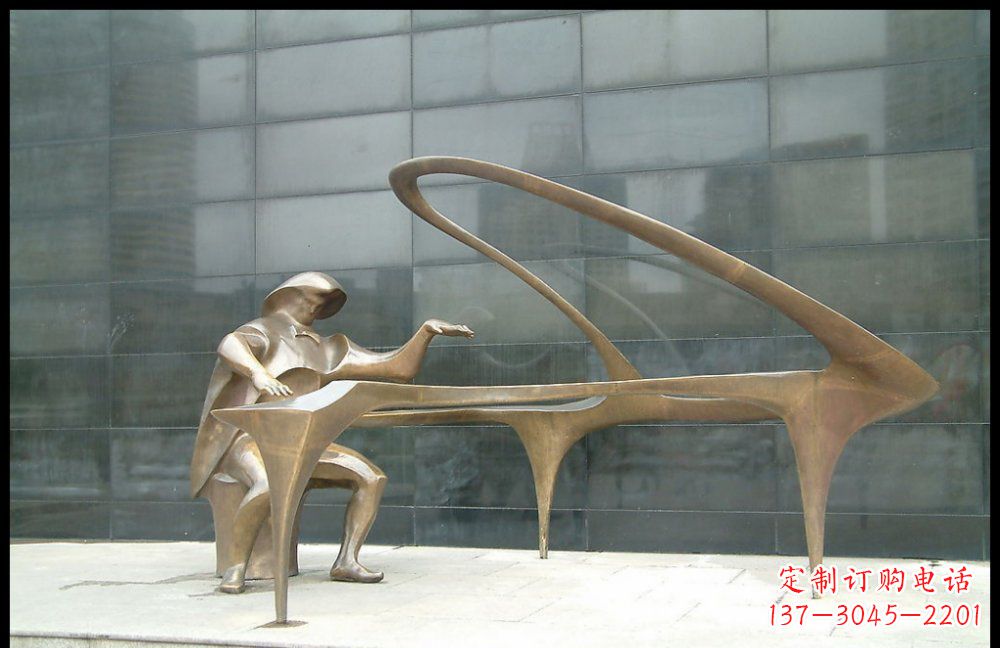金华钢琴雕塑融合音乐与艺术的完美结晶