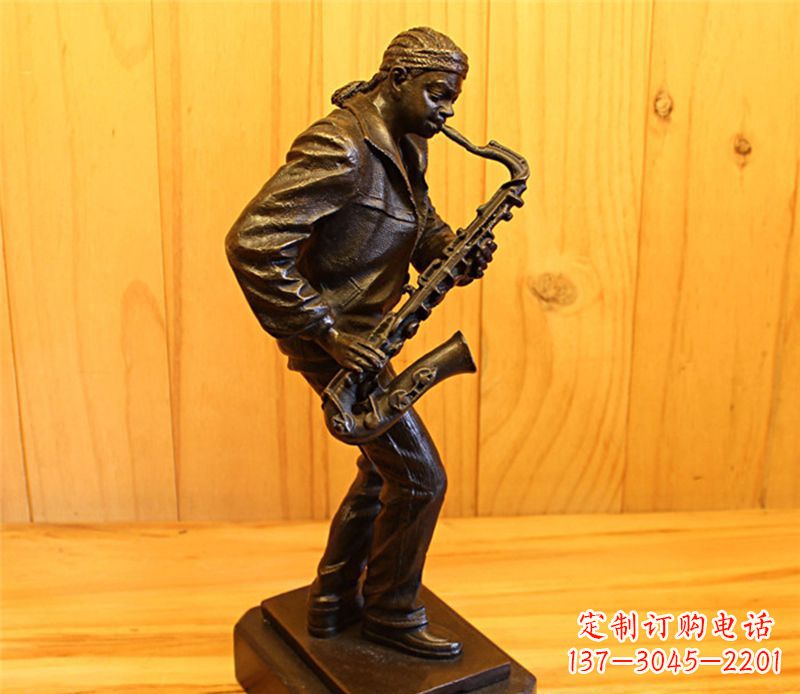 金华萨克斯雕塑娱乐场所的精灵