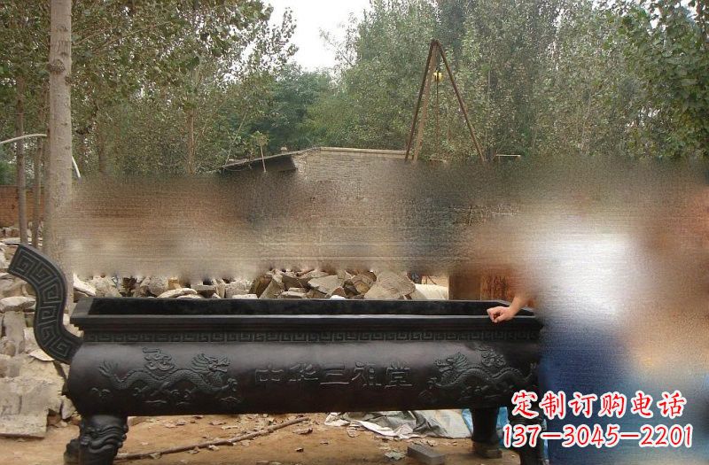 金华祠堂方形香炉铜雕