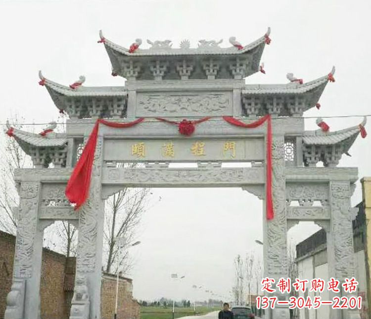 金华牌坊雕塑纪念历史,传承文化