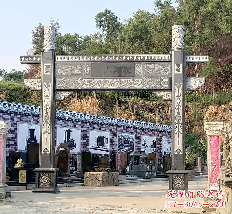 金华古村牌坊雕塑精湛技艺的经典之作