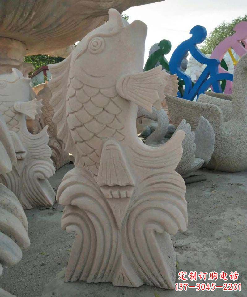 金华大理石艺术装饰绚丽多彩的鲤鱼雕塑